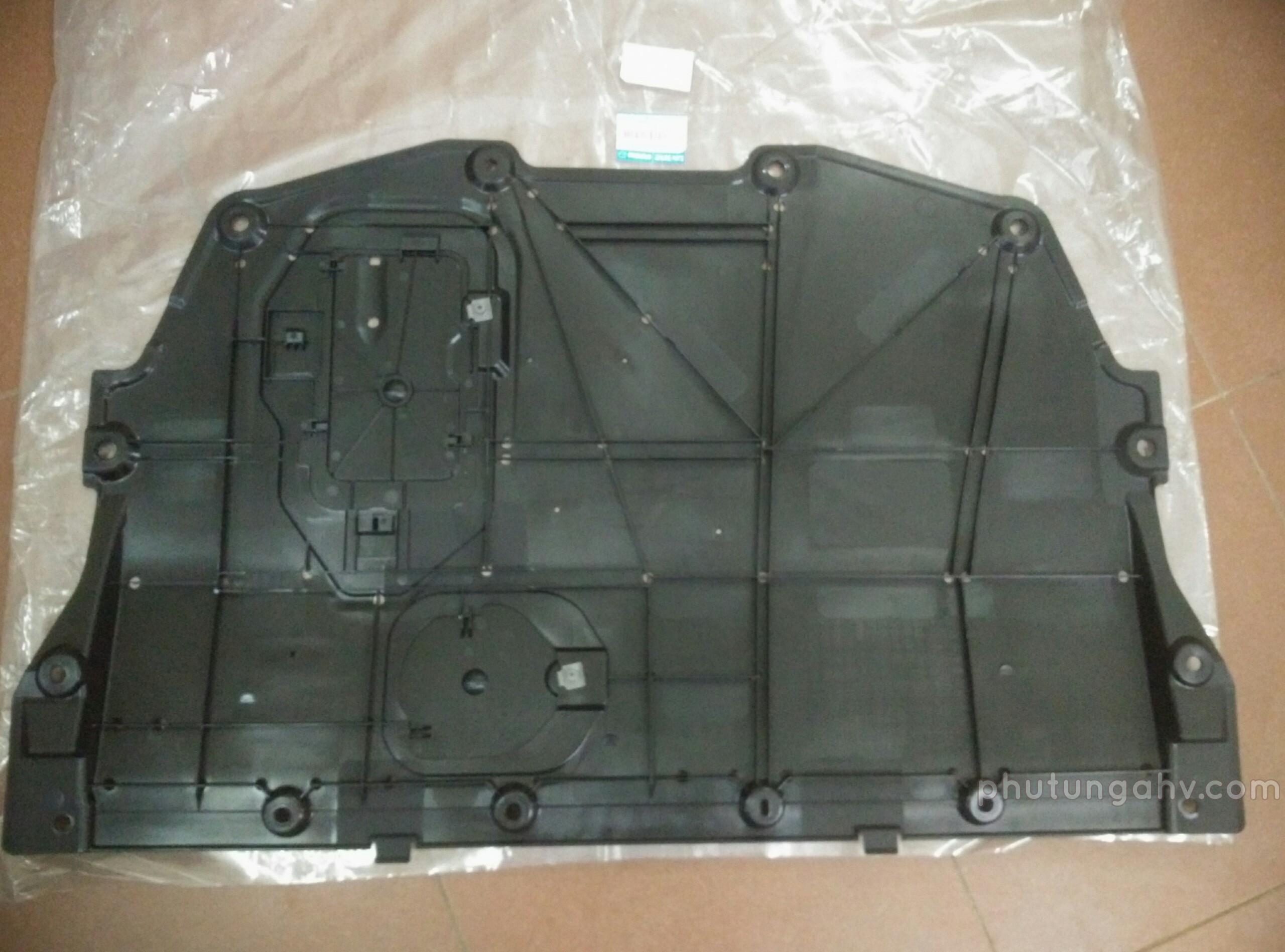ỐP DƯỚI KHOANG ĐỘNG CƠ COVER,UNDE MAZDA 2 (2015)