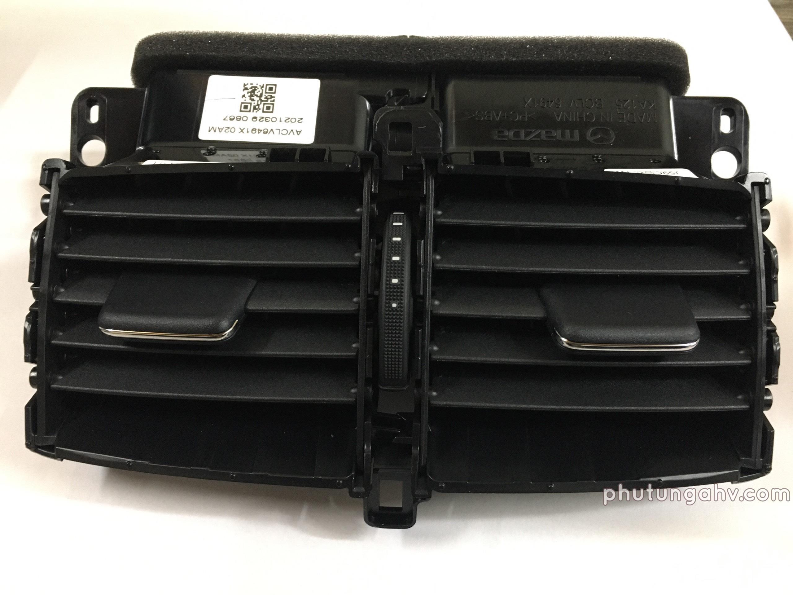 CỬA GIÓ ĐIỀU HÒA TRÊN TÁP LÔ MAZDA3 2022 .PHỤ TÙNG THÂN VỎ NỘI THẤT