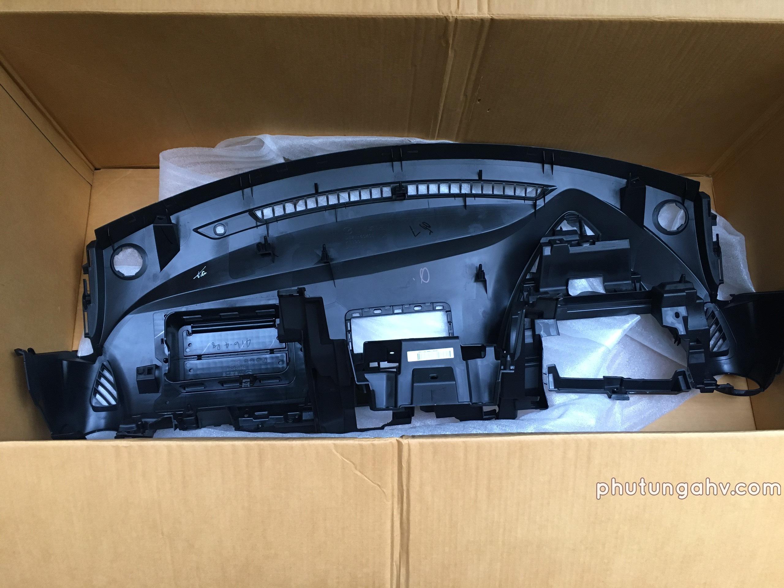 DB2H60400B02 KHUNG TÁP LÔ PANEL,INST MAZDA 2 (2015)  PHỤ TÙNG THÂN VỎ NỘI THÂT