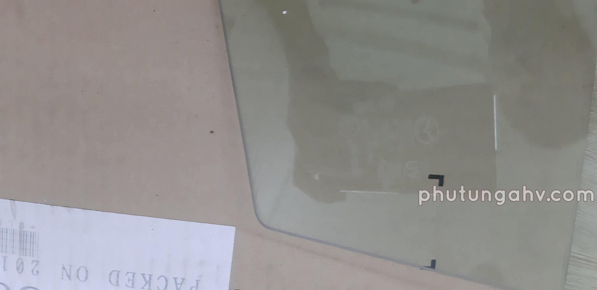 KÍNH TAM GIÁC CỬA SAU, TRÁI	GLASS(L),Q MAZDA 6 (CKD)TẤM