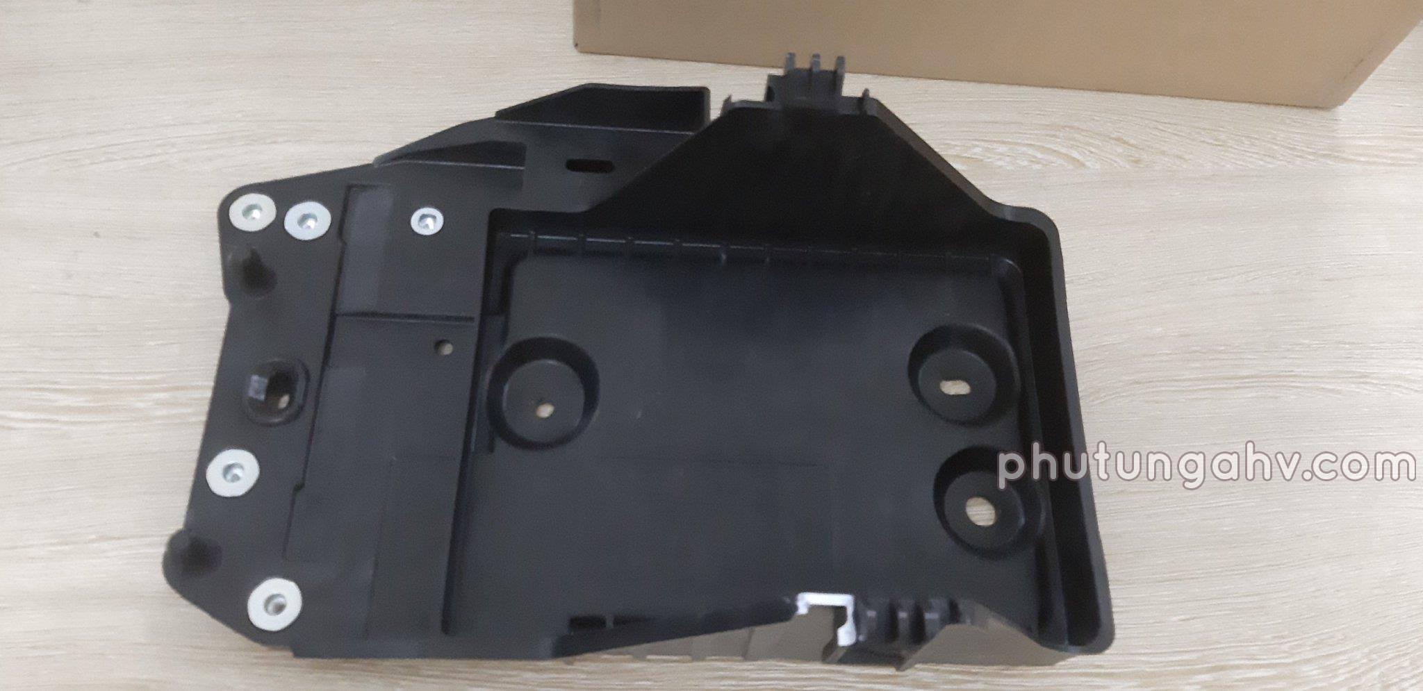 ĐẾ BẮT BÌNH ẮC QUI TRAY,BATTERY  MAZDA CX-5