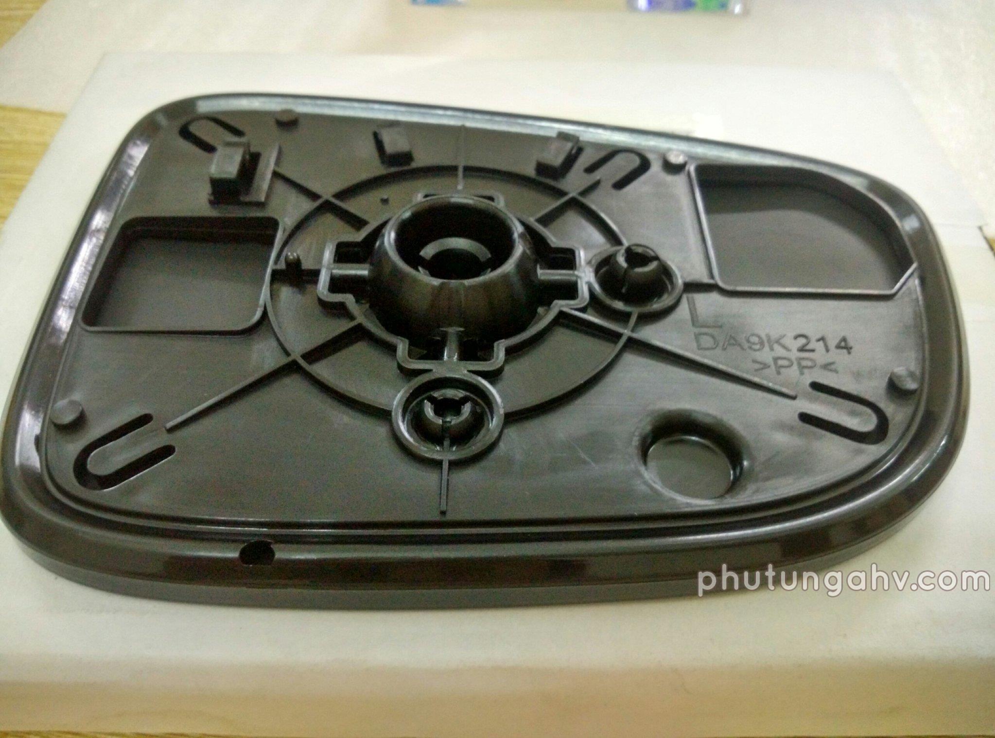 MẶT KÍNH CHIẾU HẬU, TRÁI GLASS & HO MAZDA 2 (2015)