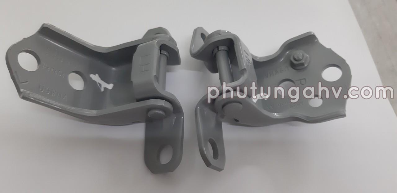 BẢN LỀ CỬA TRƯỚC, DƯỚI, PHẢI	HINGE(R),DOOR-LOWER MAZDA BT-50