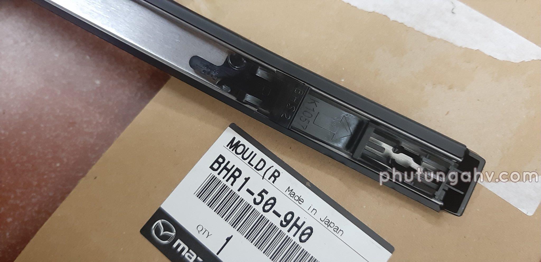 NẸP MUI XE BÊN PHẢI MOULD(R),R MAZDA 3 (2015)