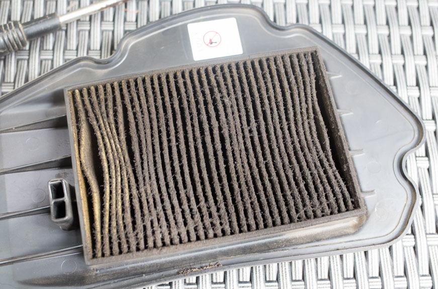 Lọc gió điều hòa ô tô sử dụng lâu có ảnh hưởng xấu đến sức khỏe 