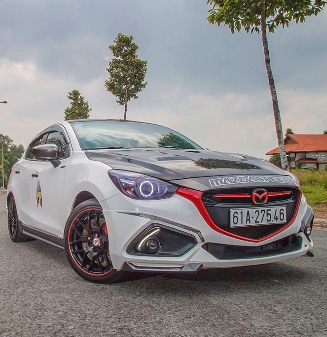 do-xe-mazda-2.jpg