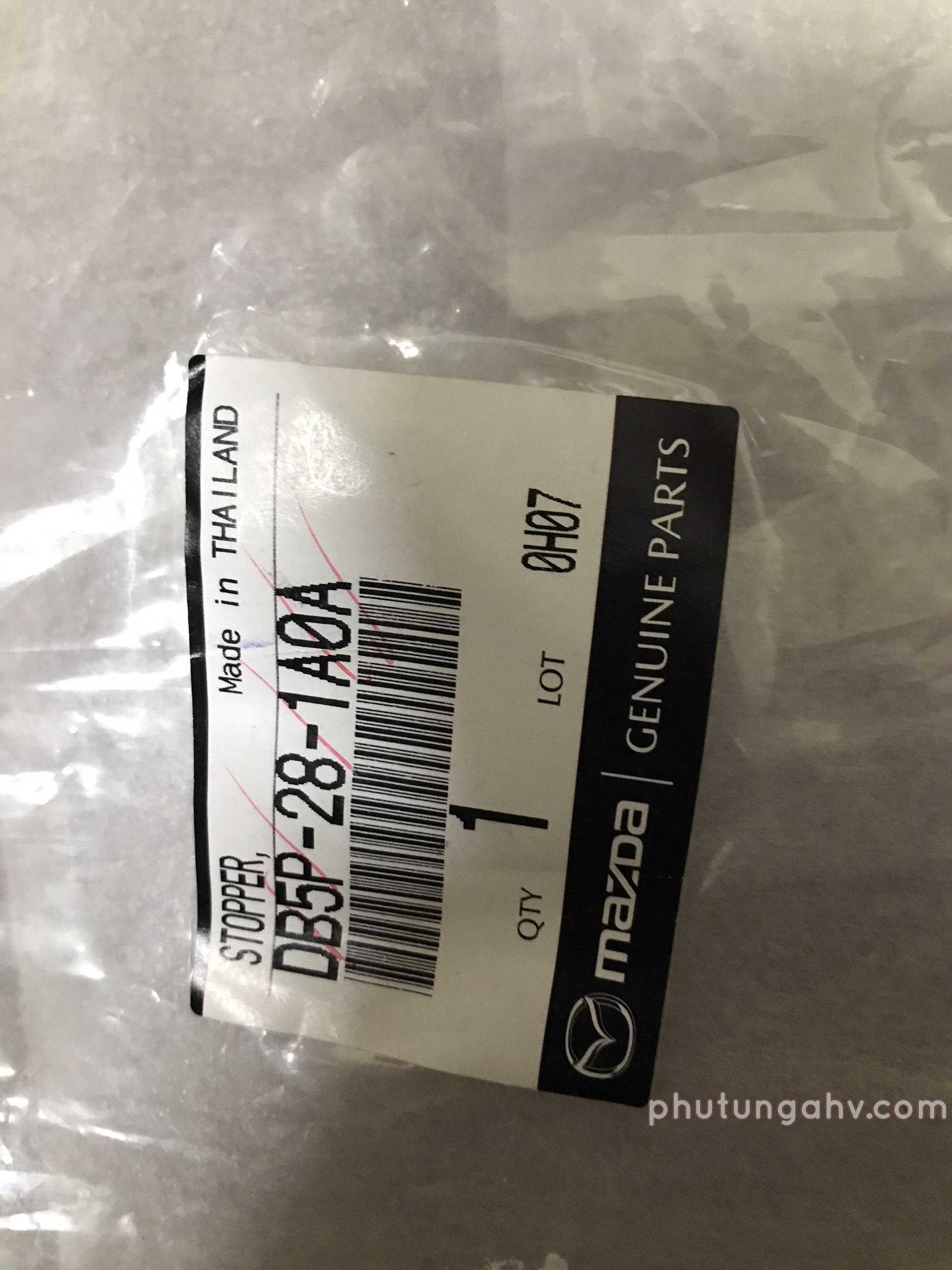 DB5P281A0A		CHỤP BỤI PHUỘC SAU	STOPPER,BU	MAZDA 2 (2015)