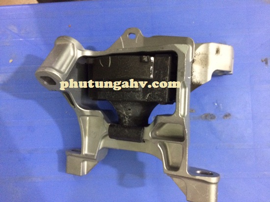 Địa chỉ  phụ tùng chân máy mazda CX5 giá rẻ , chất lượng nhất