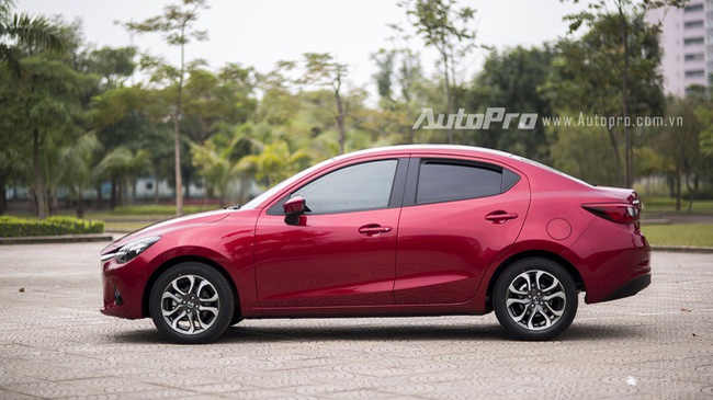 Cận cảnh Mazda2 thế hệ mới bản lắp ráp nội địa CKD Cận cảnh Mazda2 thế hệ mới bản lắp ráp nội địa CKD