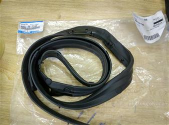 GIOĂNG NẮP CA PÔ	WEATHERSTRIP,BONNET MAZDA 3