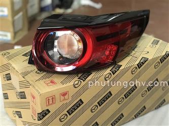 ĐÈN SAU, BÊN NGOÀI, PHẢI LAMP(R),RR COMB