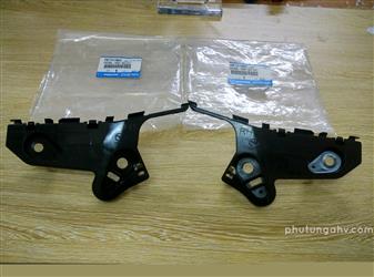 BÁT BẮT ĐÈN CẢN TRƯỚC, TRÁI	RETAINER(L	MAZDA 2 (2015) 