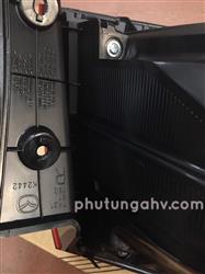 ĐÈN LÁI SAU, NGOÀI, PHẢI	LAMP(R),RR COMB MAZDA CX-9